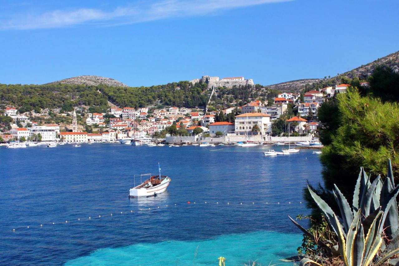 Rooms By The Sea Hvar - 8785 Hvar Town Exterior foto